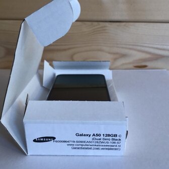 nieuwsbrief actie Samsung Galaxy A50 64GB (8-core 1,8Ghz) 6,4&quot; (2340x1080) + garantie