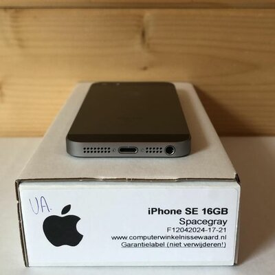 Magazijn opruiming iPhone SE 16GB 4" simlockvrij zwart + garantie