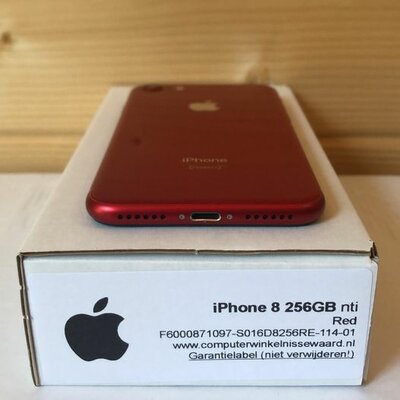 Apple iPhone 8 256GB Rood simlockvrij + garantie