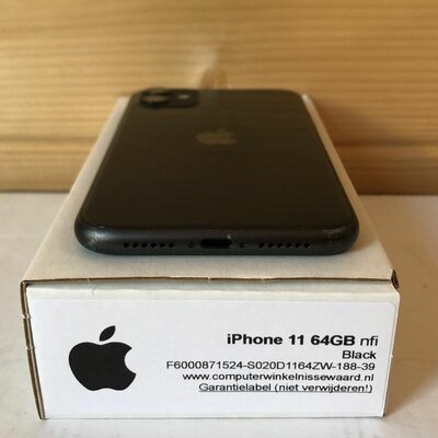 Apple IPhone 11 64GB zwart 6.1" + garantie